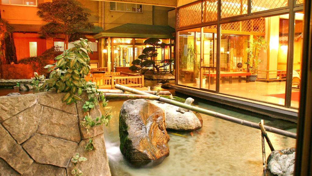 Isawa View Hotel Fuefuki Buitenkant foto